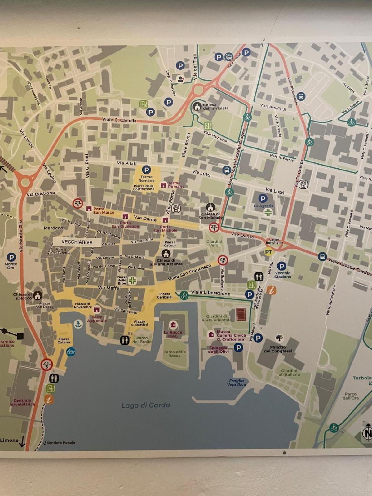 Vecchia Riva Aparthotel Eksteriør bilde