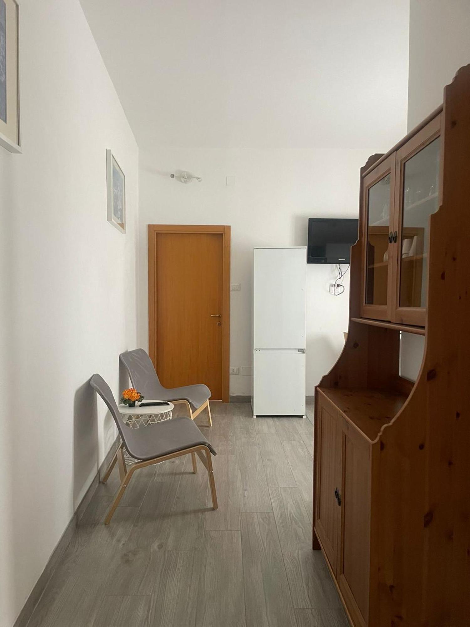 Vecchia Riva Aparthotel Rom bilde